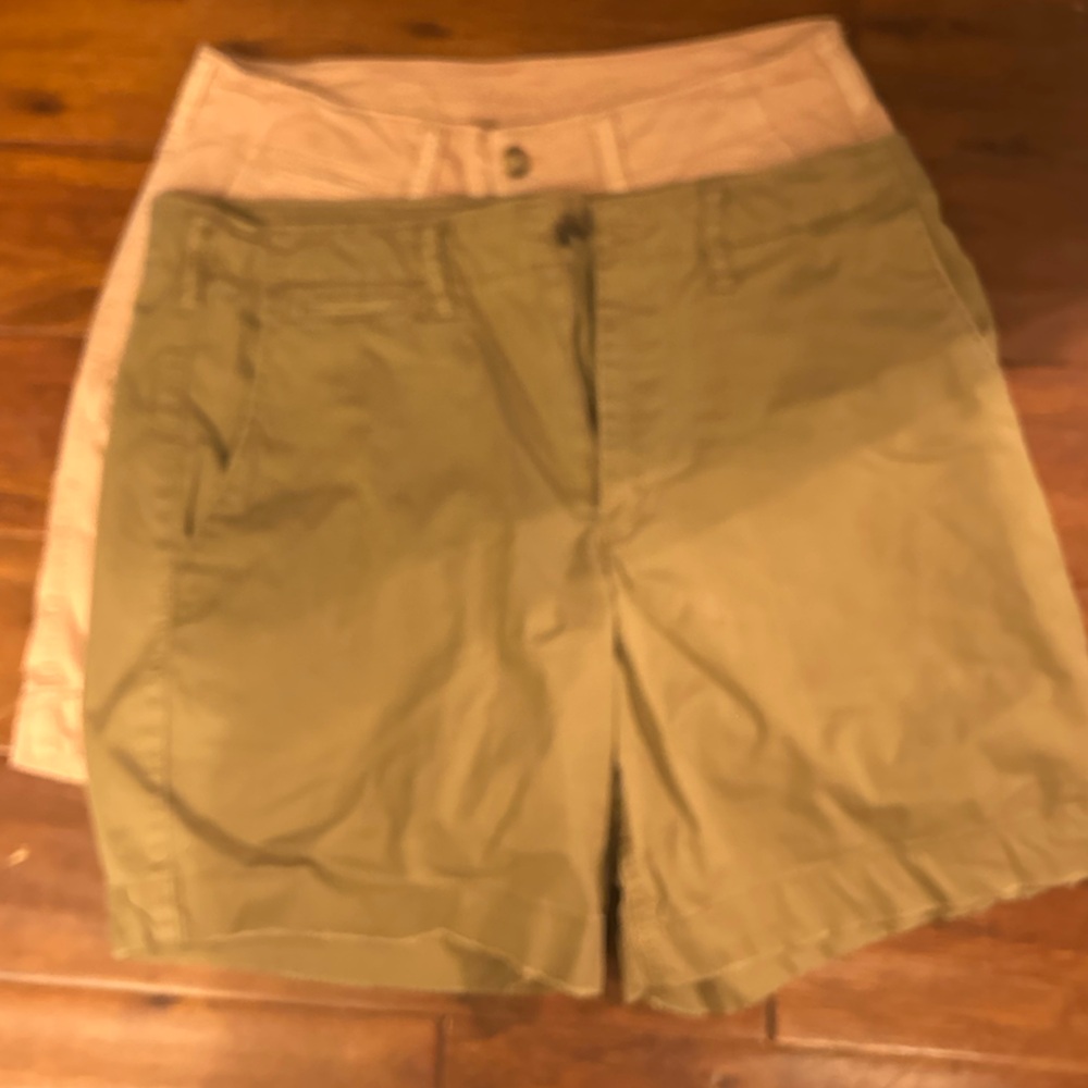 American Eagle Khaki and Pink Shorts Set